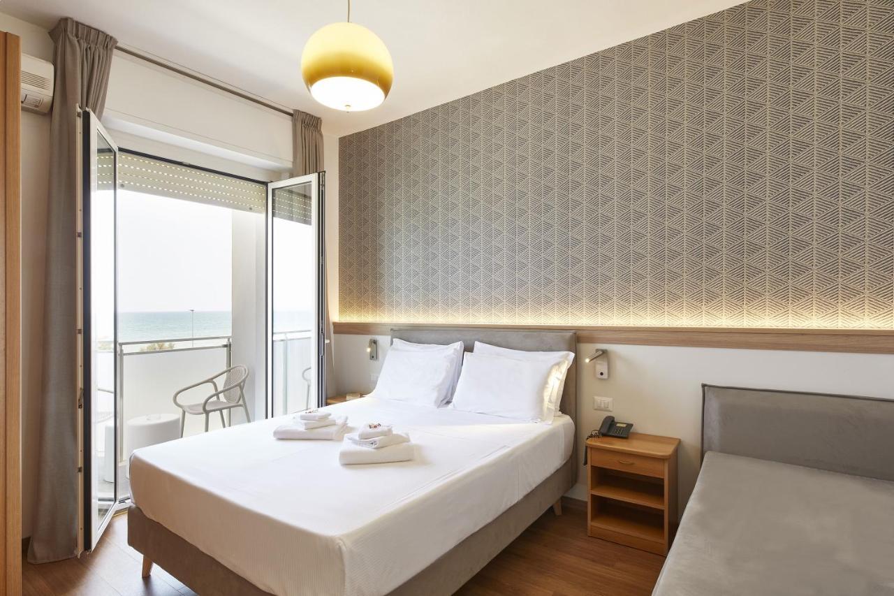 Hotel Tritone Σενιγκάλια Εξωτερικό φωτογραφία