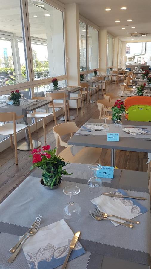 Hotel Tritone Σενιγκάλια Εξωτερικό φωτογραφία