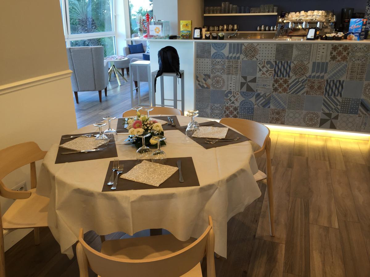Hotel Tritone Σενιγκάλια Εξωτερικό φωτογραφία