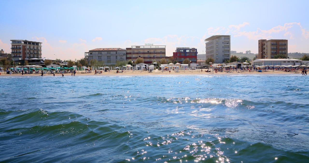 Hotel Tritone Σενιγκάλια Εξωτερικό φωτογραφία