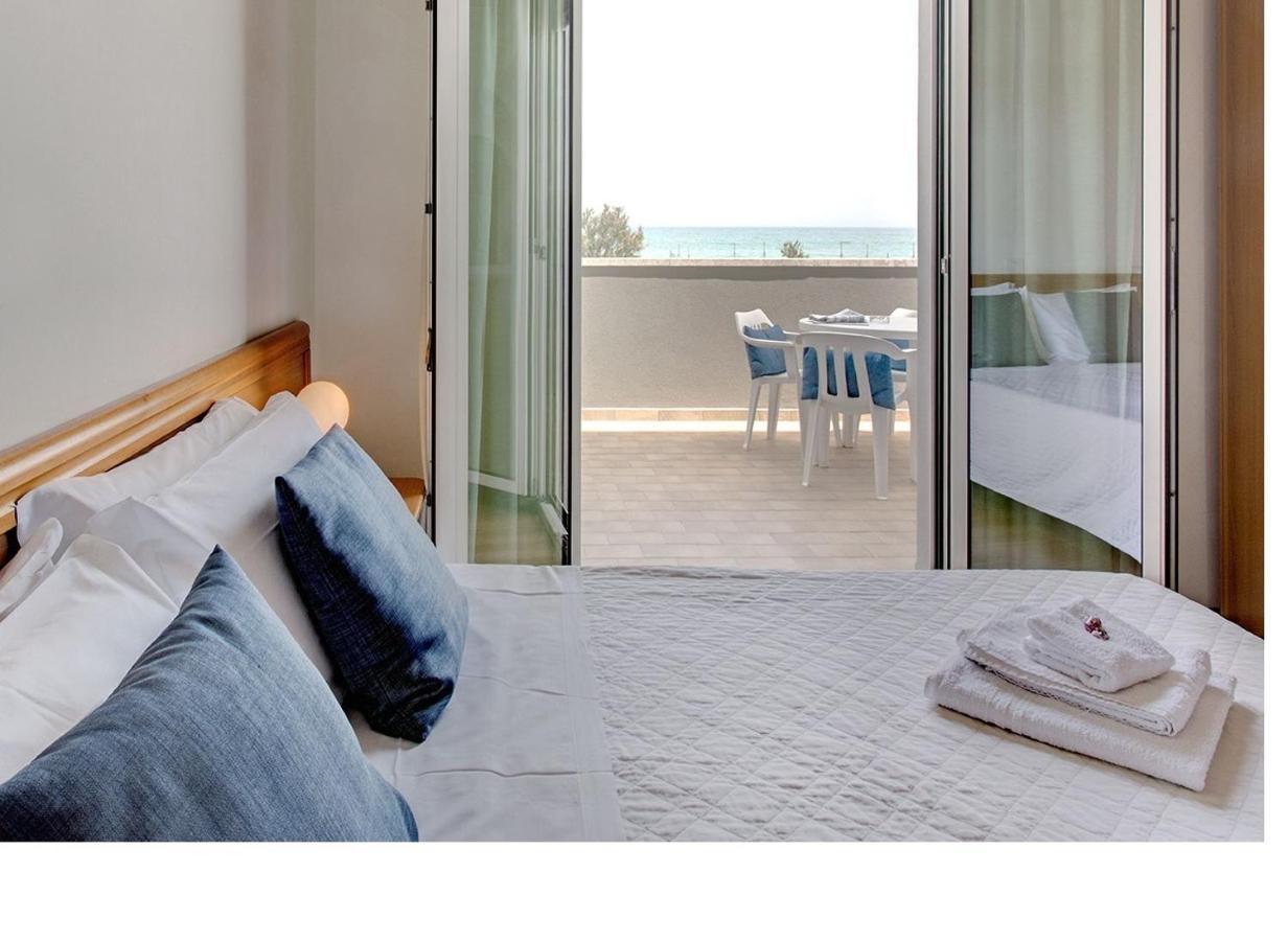 Hotel Tritone Σενιγκάλια Εξωτερικό φωτογραφία