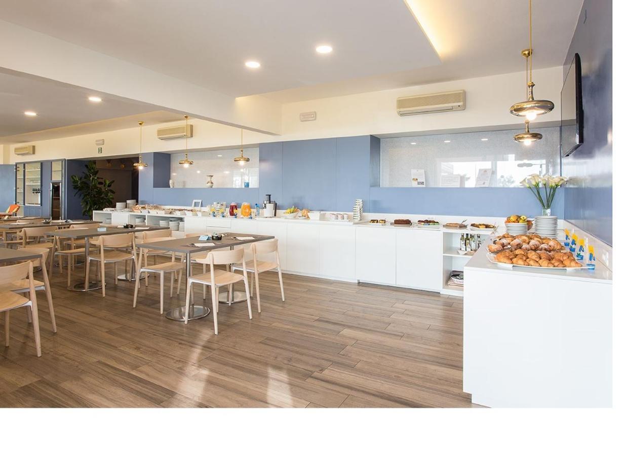 Hotel Tritone Σενιγκάλια Εξωτερικό φωτογραφία