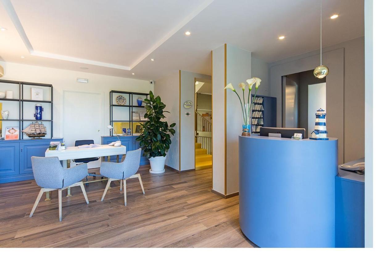 Hotel Tritone Σενιγκάλια Εξωτερικό φωτογραφία